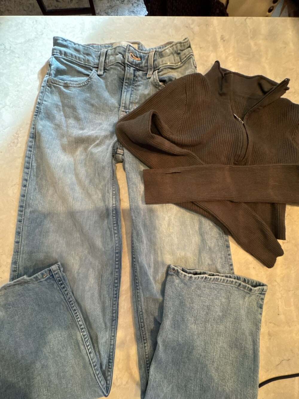 Abercrombie Kids High Rise Wide Leg Jeans Size 11/12 w bonus crop half zip green